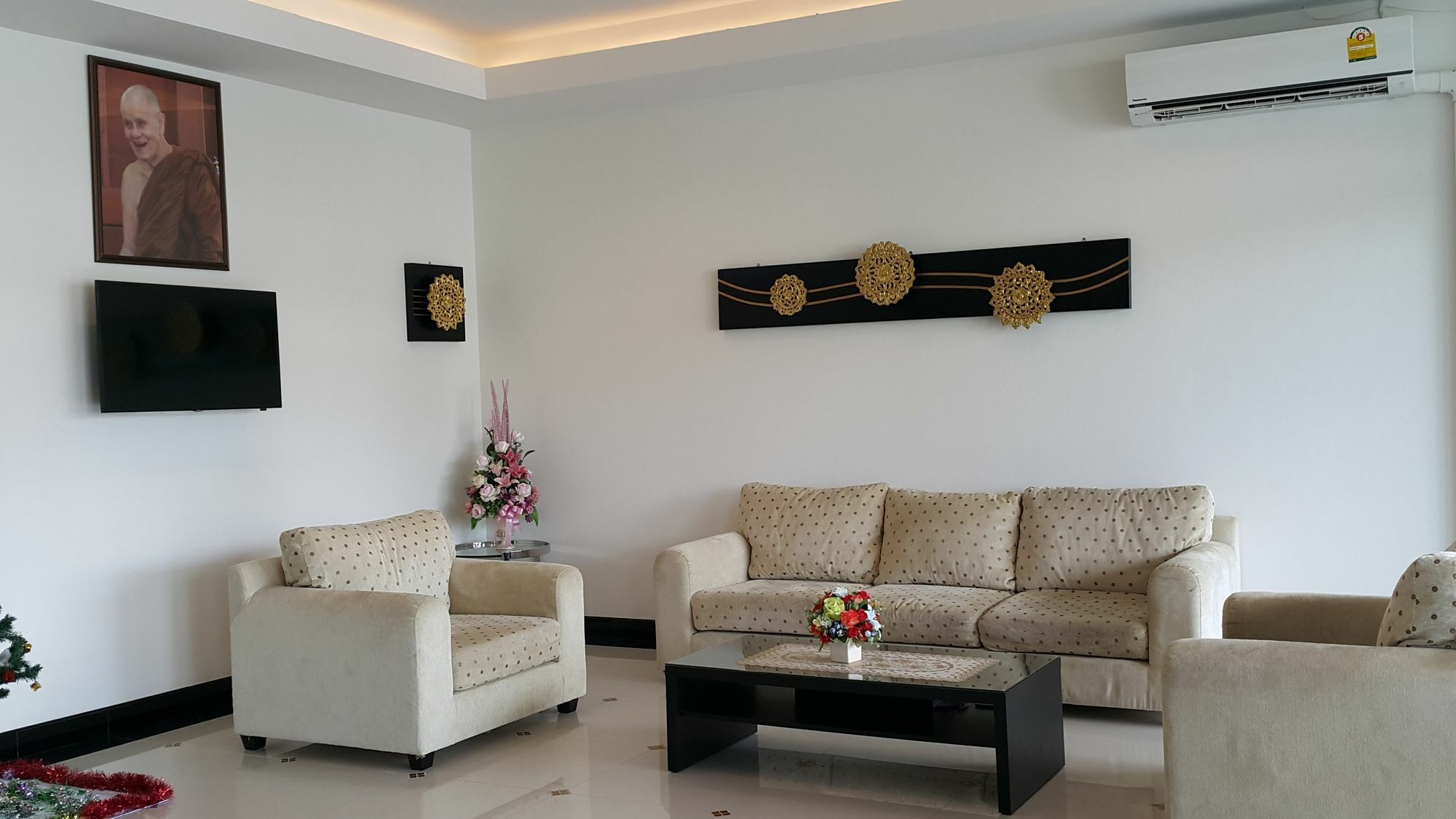 B Space Residence Nong Prue Buitenkant foto