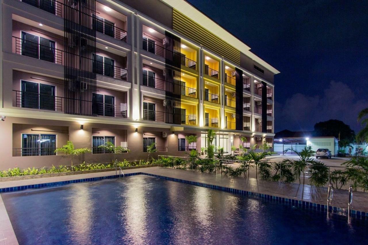 B Space Residence Nong Prue Buitenkant foto